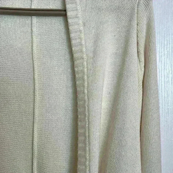 bebe White long Cardigan  Sweater - Picture 3 of 9